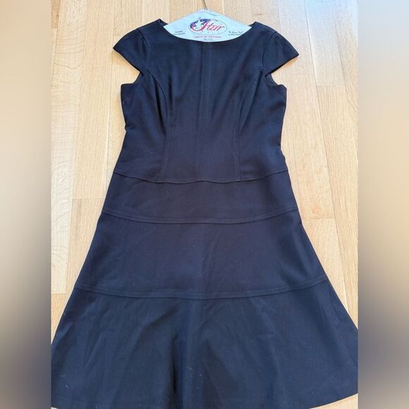 Anne Klein Black Cap Sleeve Dress - Picture 2 of 7